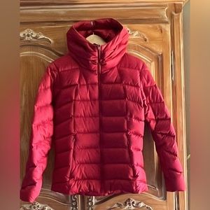 Patagonia Womens puffer Size Medium/6